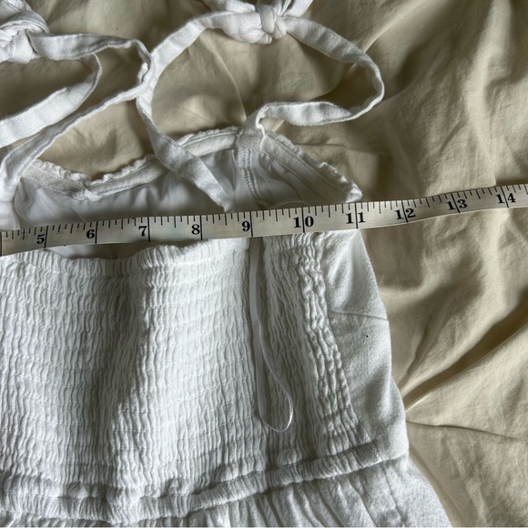 Hollister XS White Ruffled Mini Sundress - Picture 7 of 7